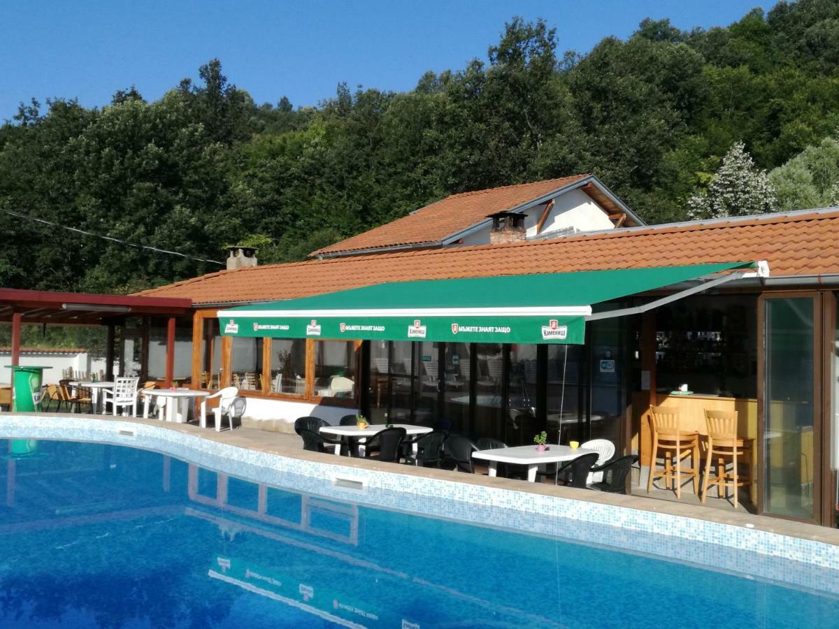 By The River Hotel Complex Balkanets  Exterior foto