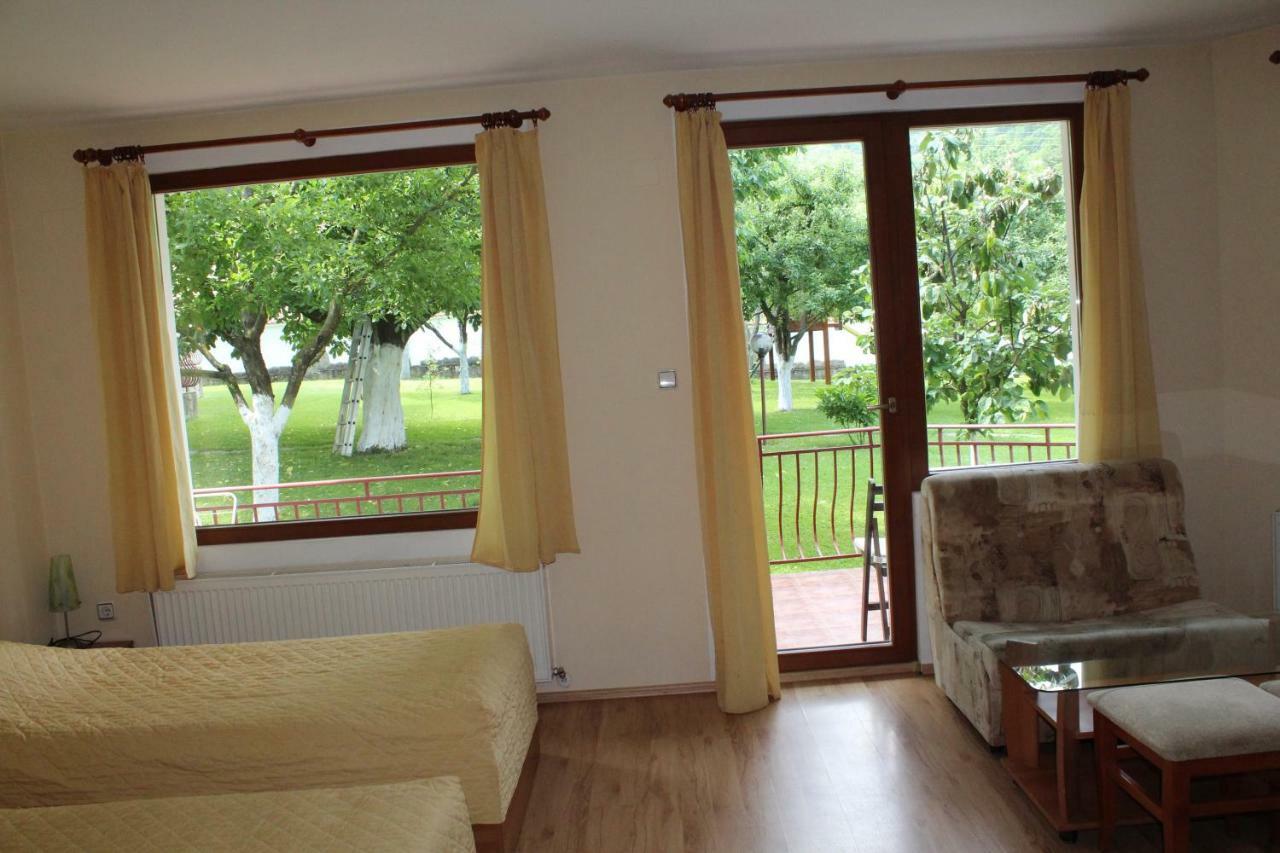 By The River Hotel Complex Balkanets  Exterior foto