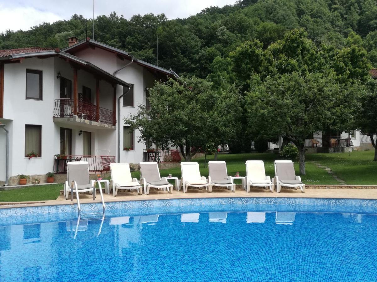 By The River Hotel Complex Balkanets  Exterior foto